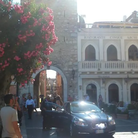 Palazzo Nuccio *